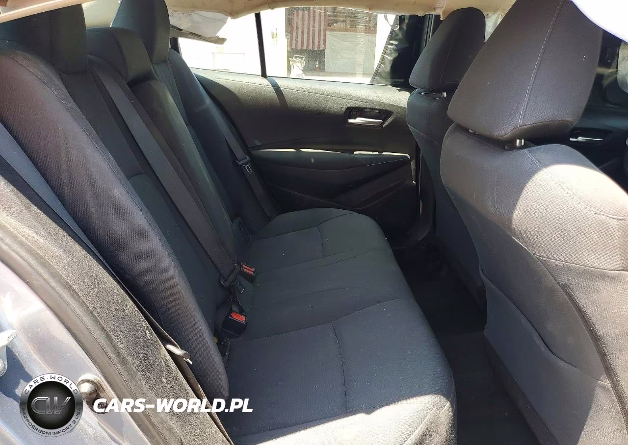 2020 Toyota Corolla Le VIN:5YFEPRAE7LP090631 - 10