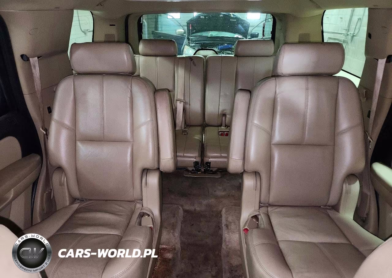 2007 Chevrolet Tahoe K1500 VIN:1GNFK13027R353133 - 10