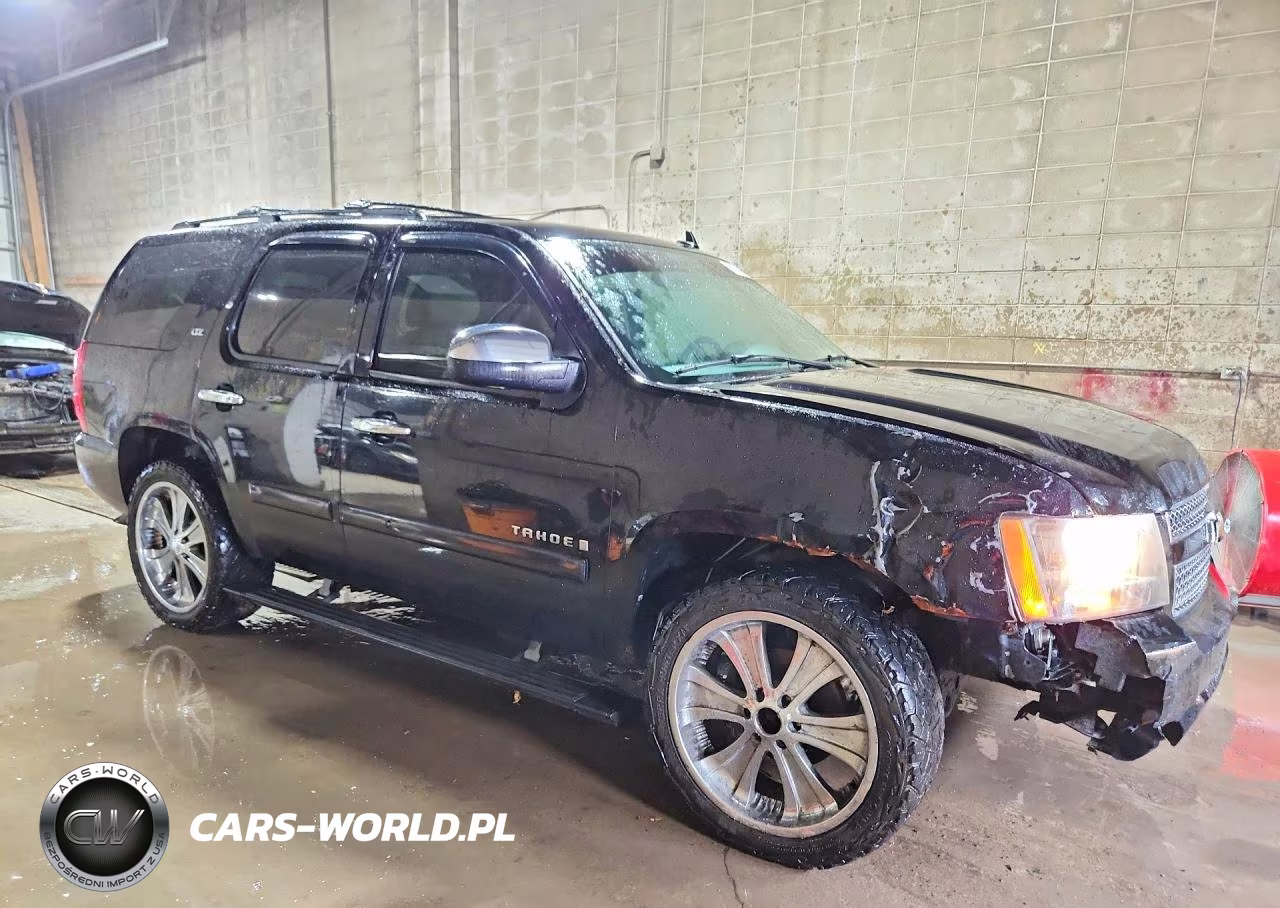 2007 Chevrolet Tahoe K1500 VIN:1GNFK13027R353133 - 4