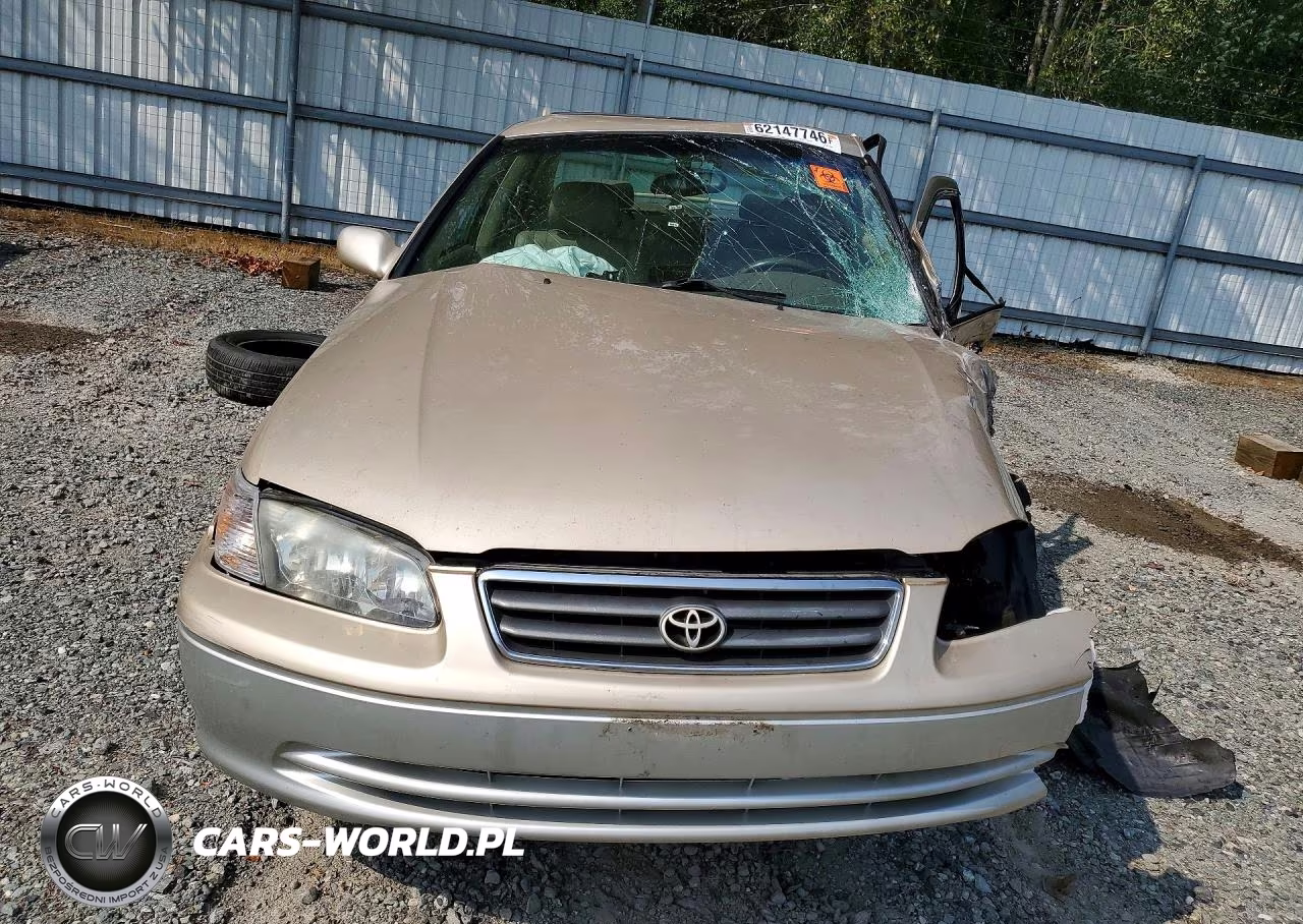 2001 Toyota Camry Le V6 VIN:JT2BF28K710318071 - 5