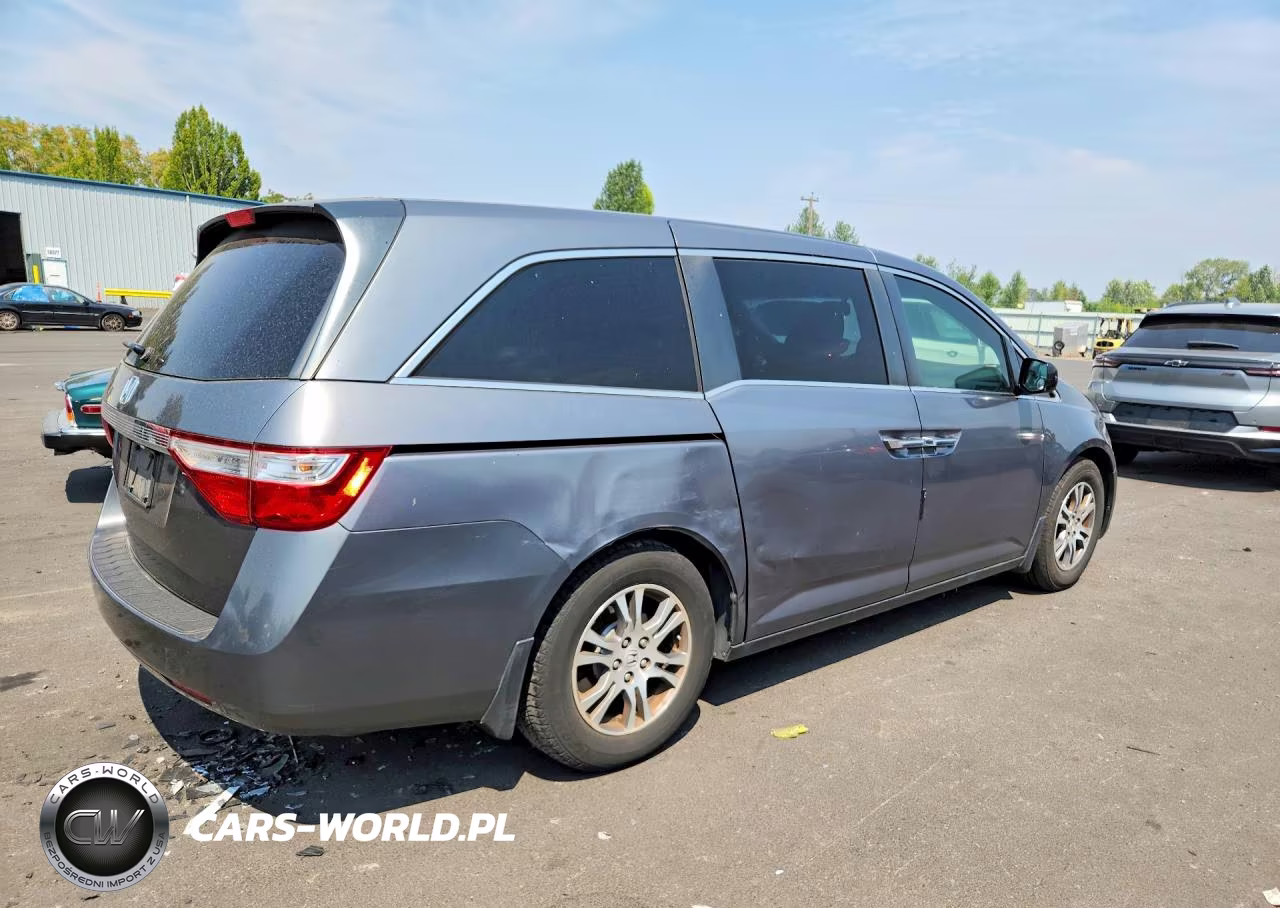 2011 Honda Odyssey Exl VIN:5FNRL5H62BB095590 - 3