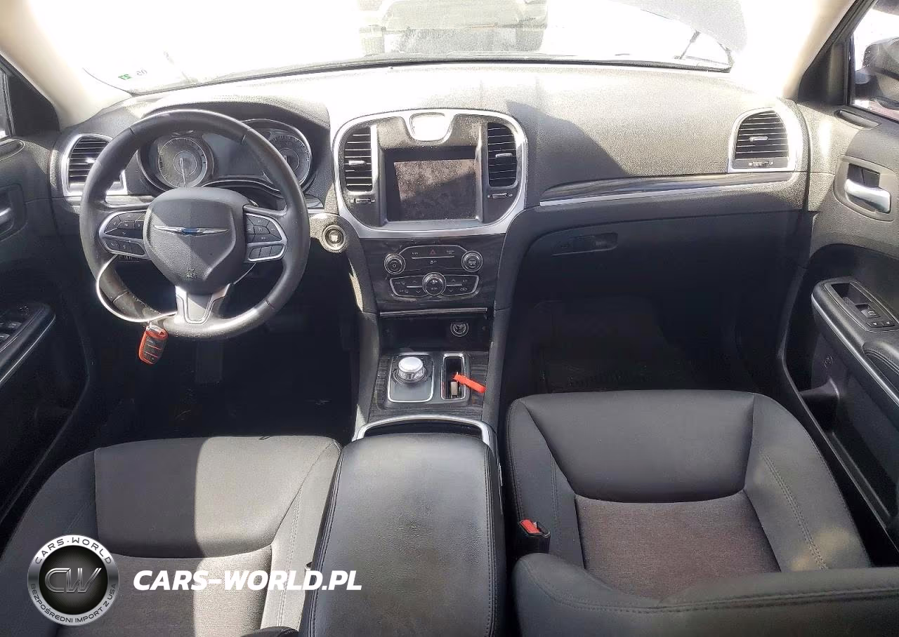 2020 Chrysler 300 Touring VIN:2C3CCAAG7LH172603 - 8