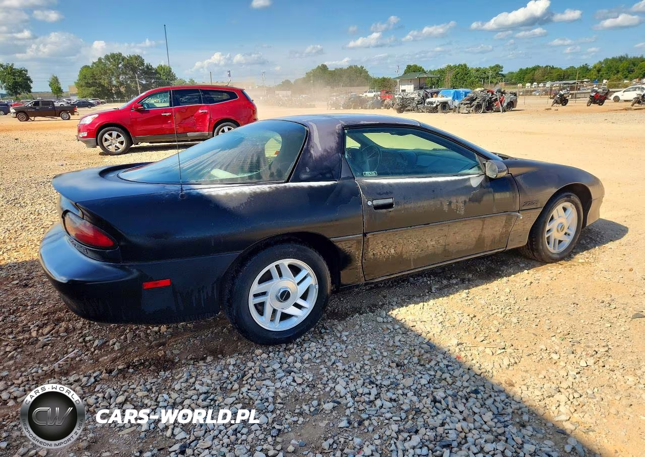 1993 Chevrolet Camaro Z28 VIN:2G1FP22P8P2124305 - 3