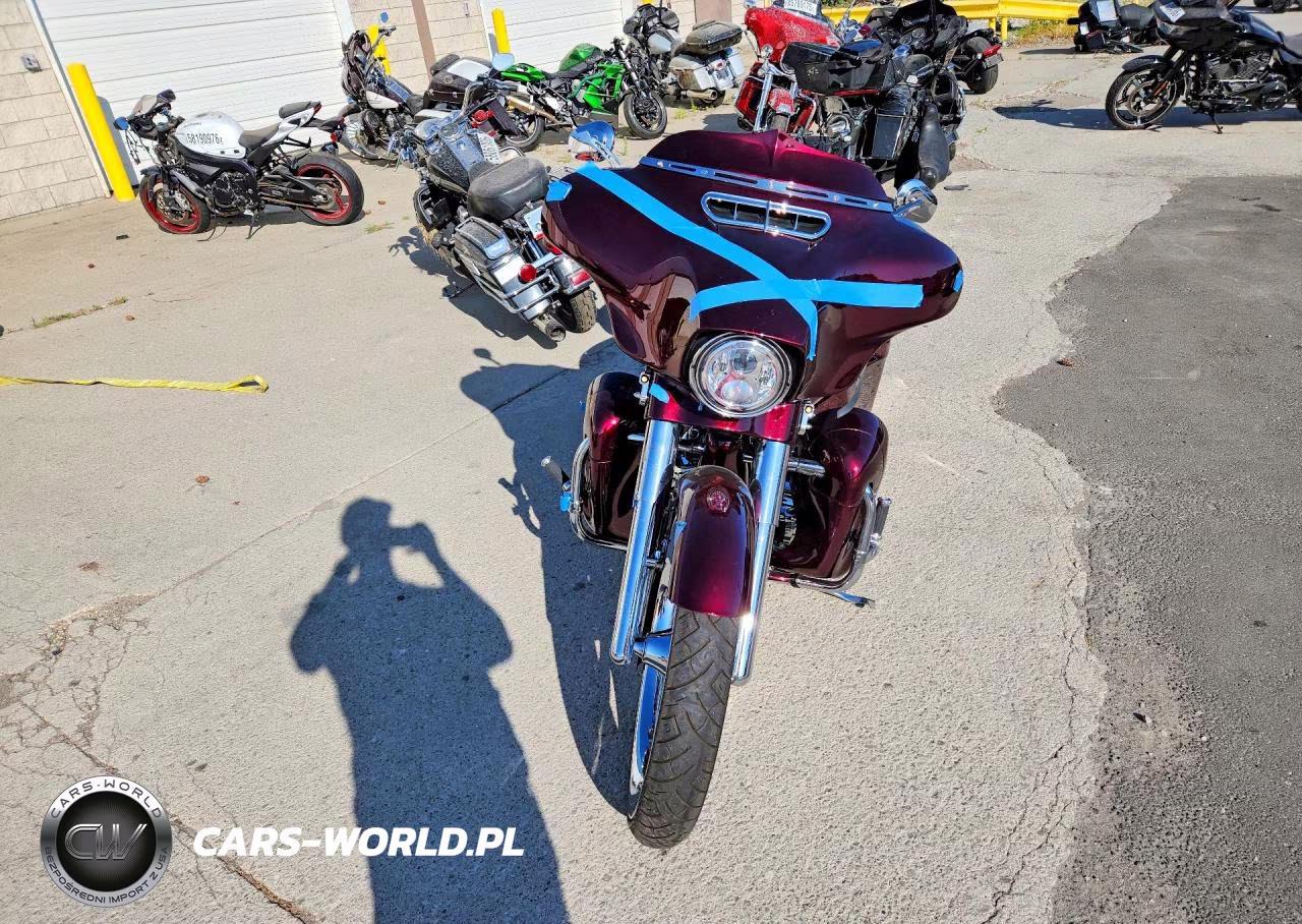 2016 Harley-Davidson Flhxs Street Glide Special VIN:1HD1KRM18GB677896 - 2