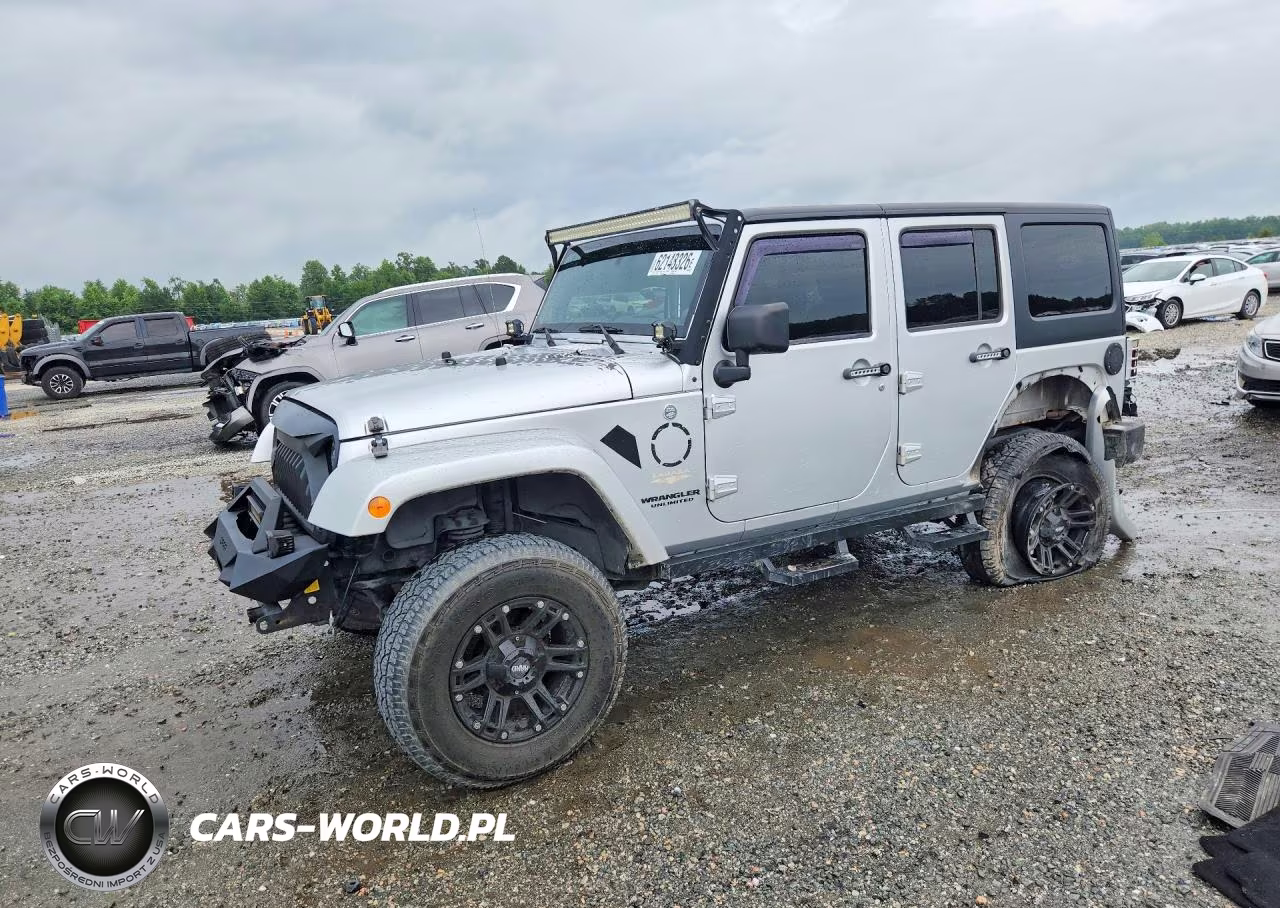 2011 Jeep Wrangler Unlimited Sahara – zdjęcie 1 z 13