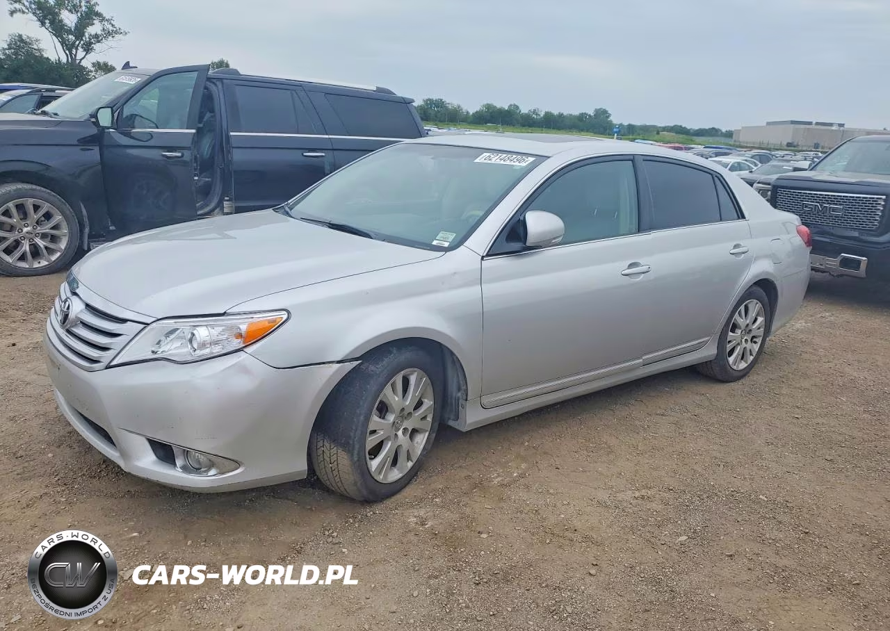 2011 Toyota Avalon Base