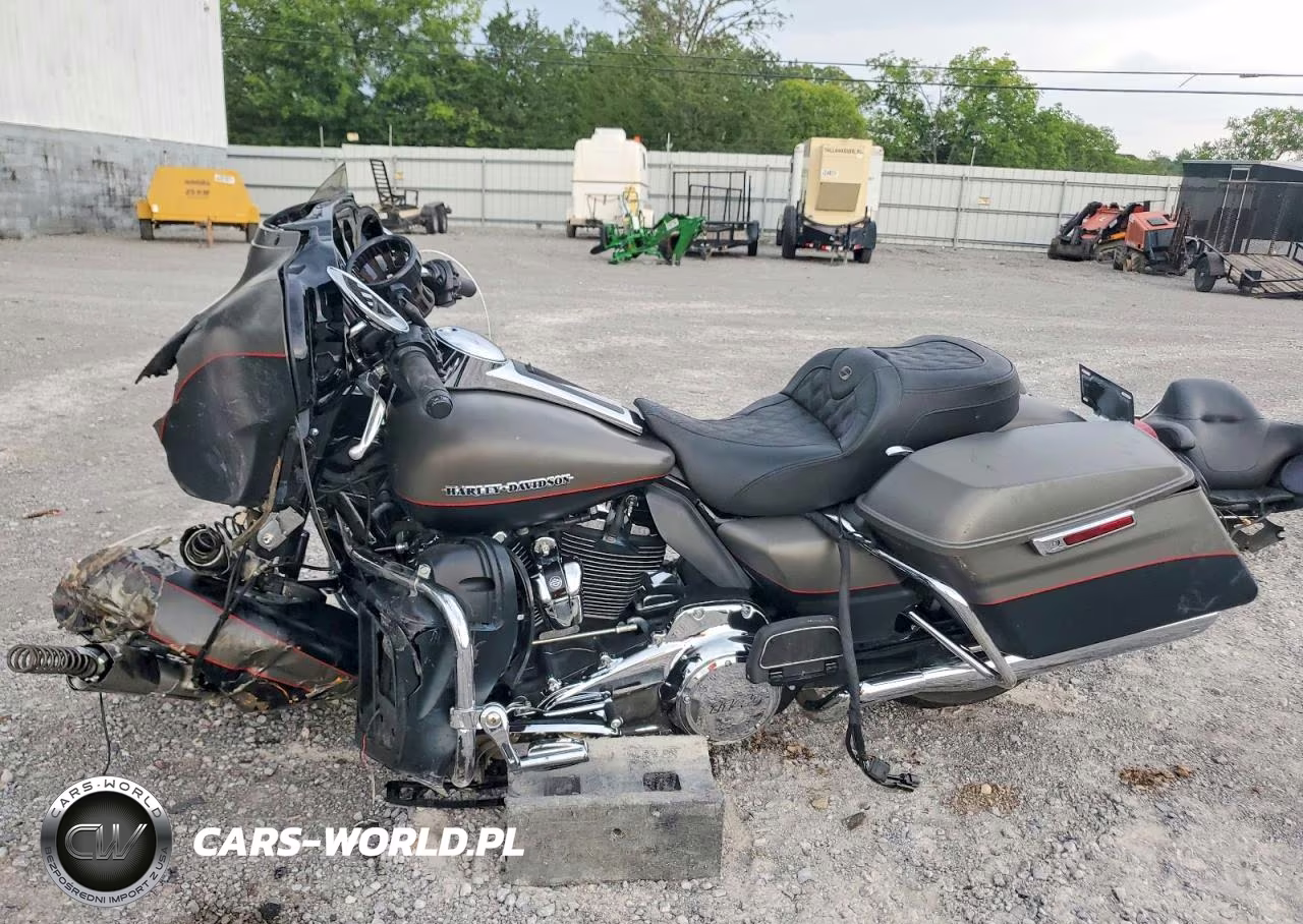 2019 Harley-Davidson Flhtk VIN:1HD1KEF10KB656099 - 3