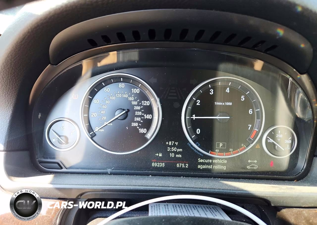 2013 BMW 528 Xi VIN:WBAXH5C58DD110060 - 9