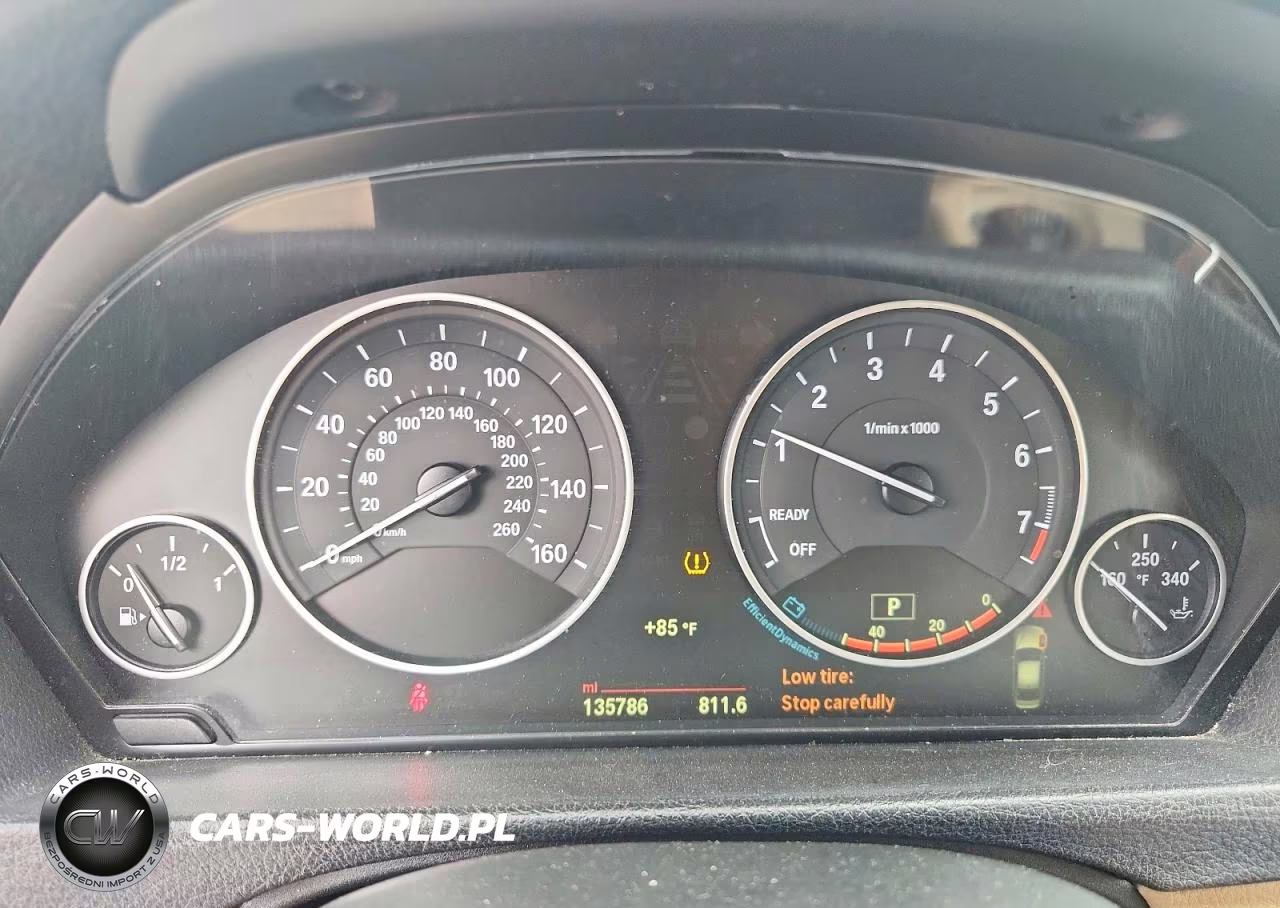 2015 BMW 320 I VIN:WBA3B1G57FNT04160 - 9