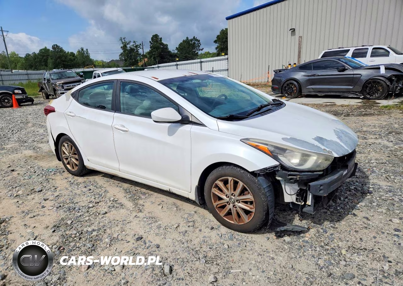 2016 Hyundai Elantra Se VIN:5NPDH4AE5GH656042 - 4