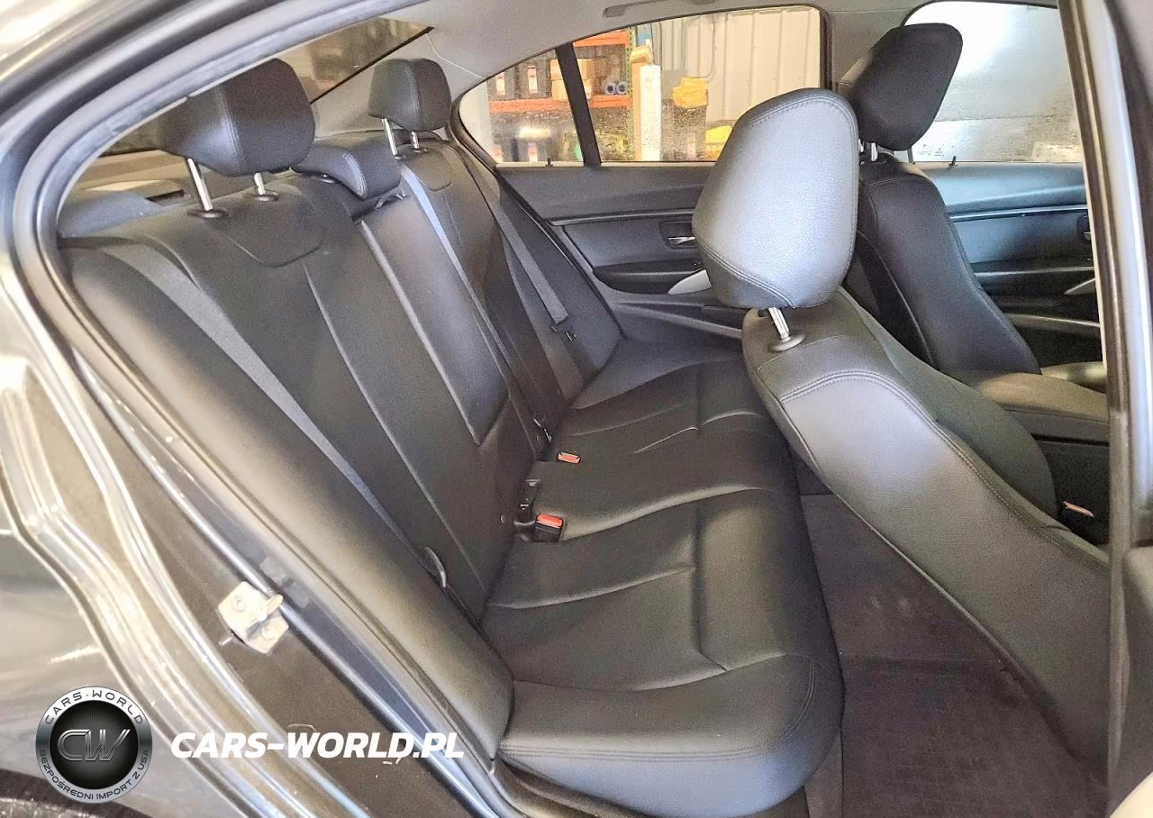 2017 BMW 320 Xi VIN:WBA8E5G56HNU22613 - 10