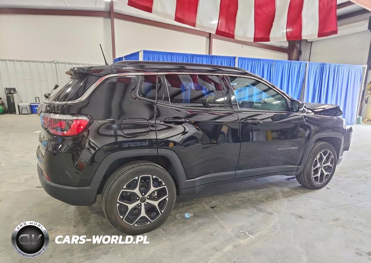2025 Jeep Compass Limited VIN:3C4NJDCN0ST557790 - 3
