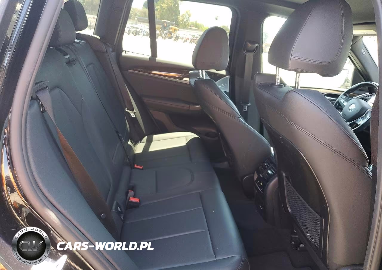 2020 BMW X3 xDrive30I VIN:5UXTY5C01L9B46052 - 11