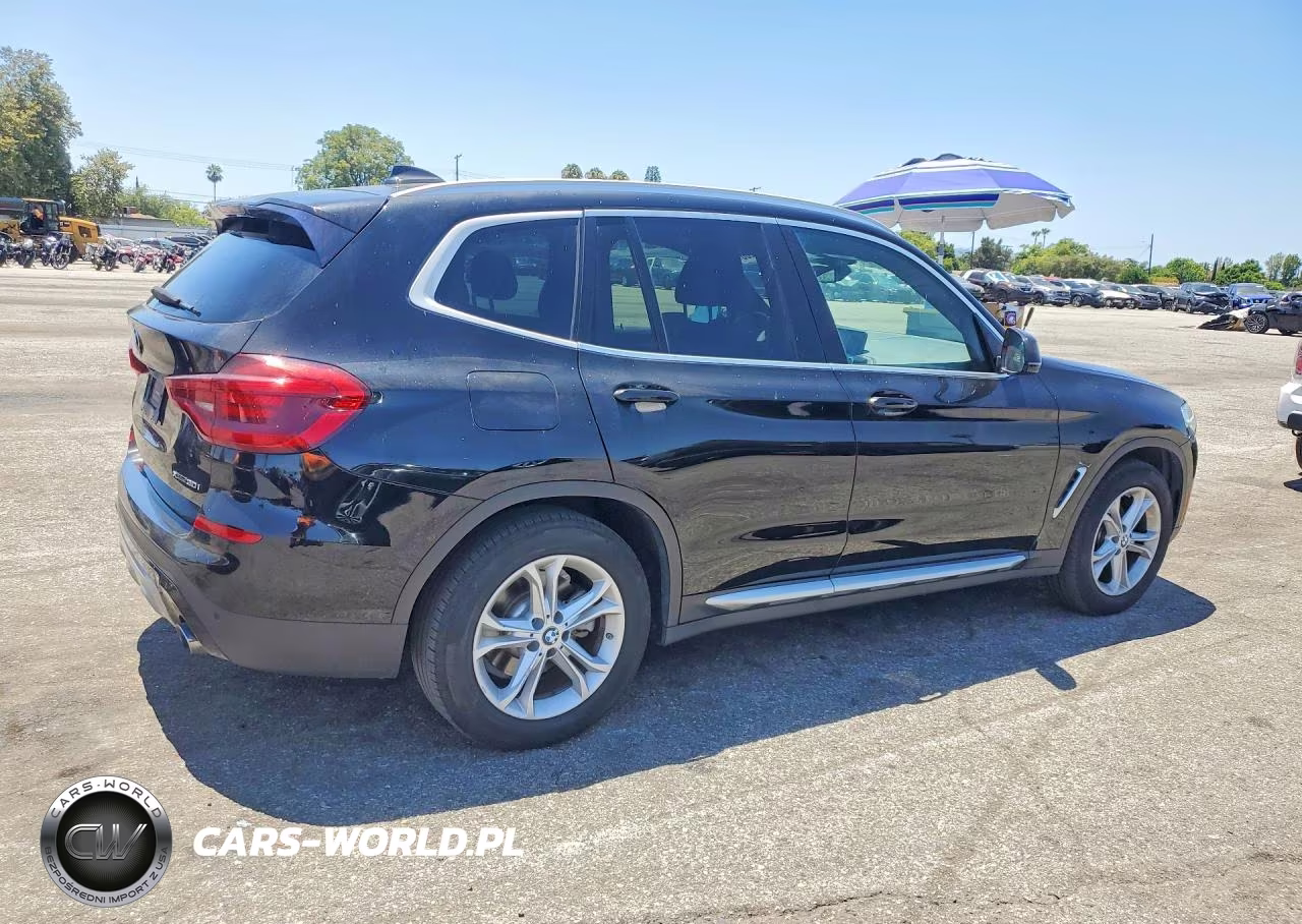 2020 BMW X3 xDrive30I VIN:5UXTY5C01L9B46052 - 3