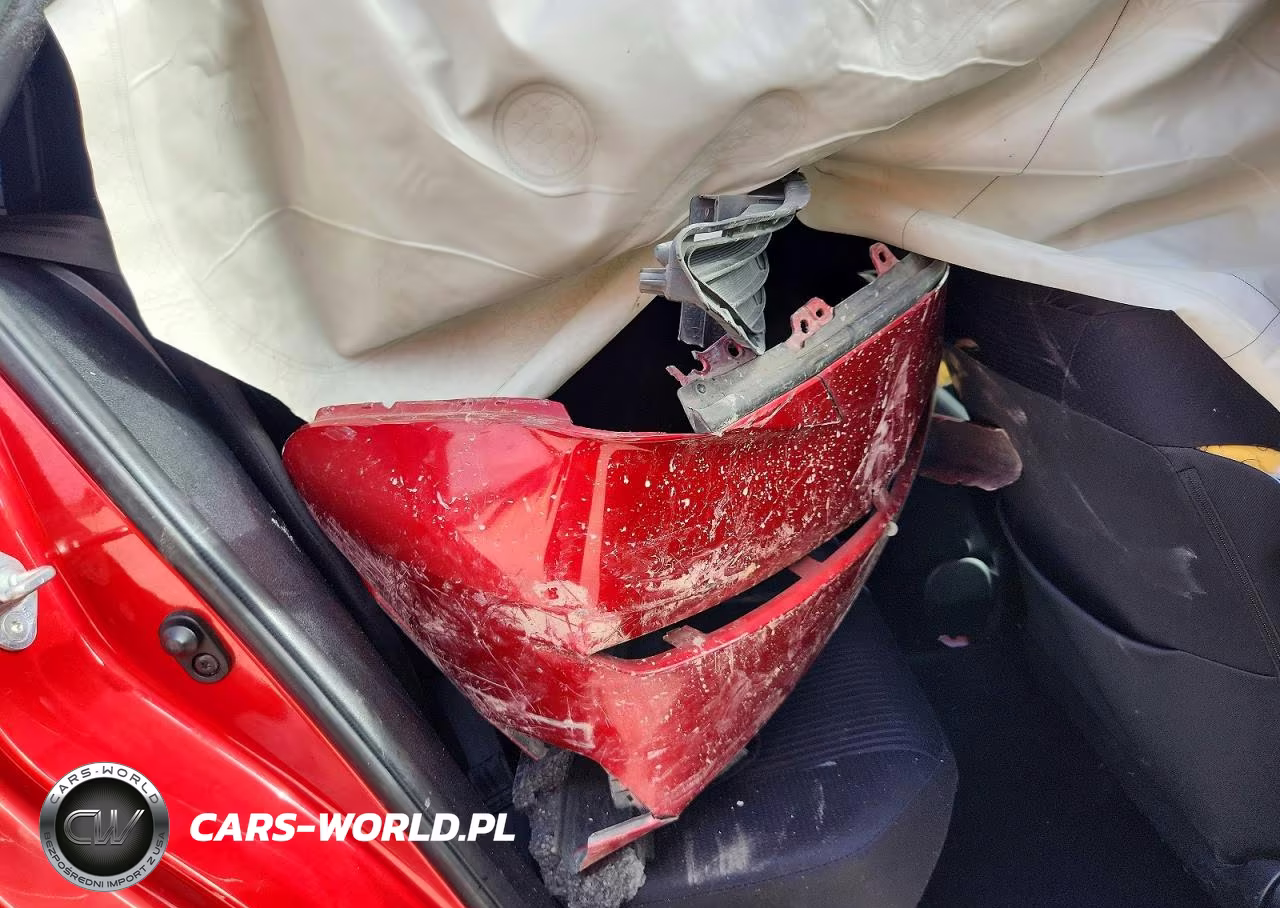 2018 Toyota Prius Two VIN:JTDKBRFU2J3599923 - 10