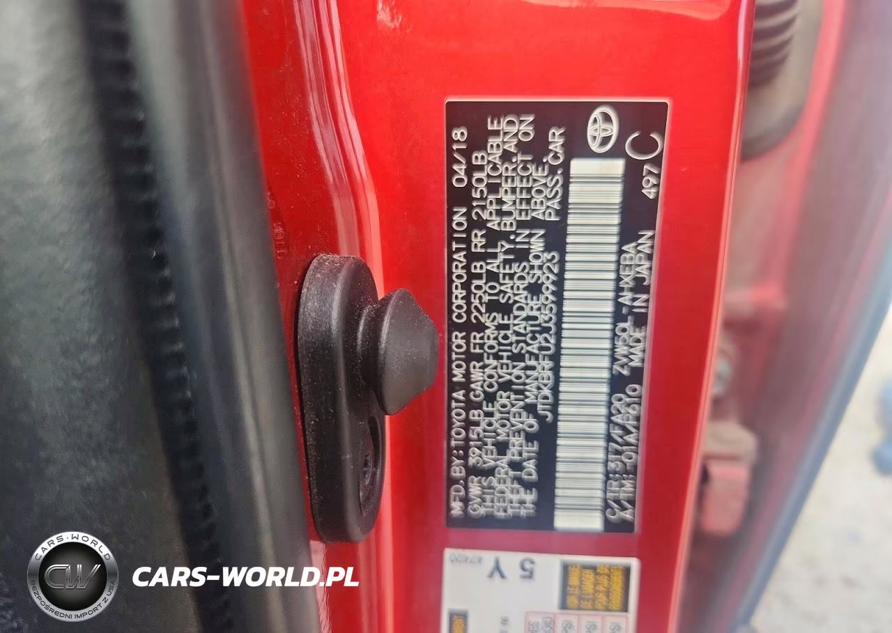 2018 Toyota Prius Two VIN:JTDKBRFU2J3599923 - 12