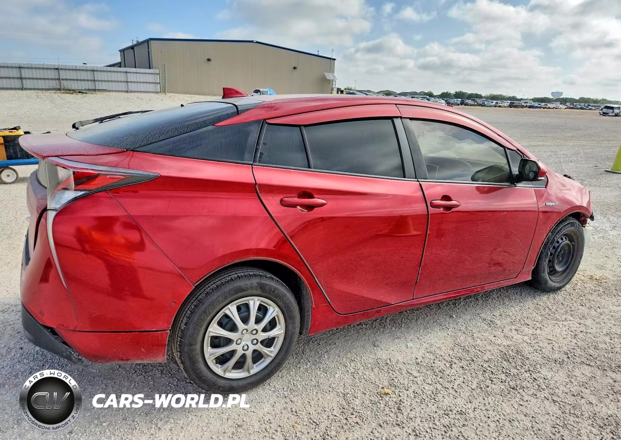 2018 Toyota Prius Two VIN:JTDKBRFU2J3599923 - 3