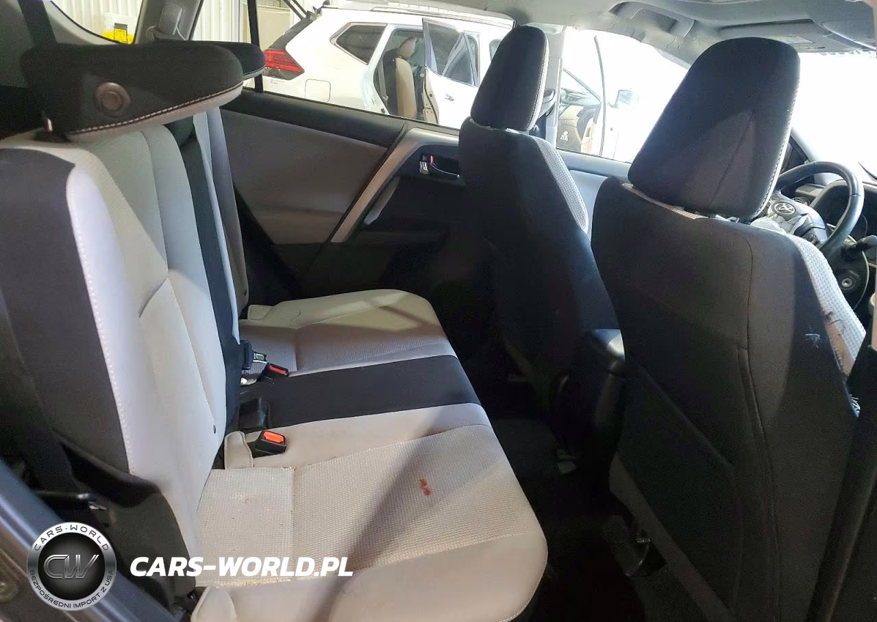 2017 Toyota Rav4 VIN:2T3WFREV9HW380755 - 10