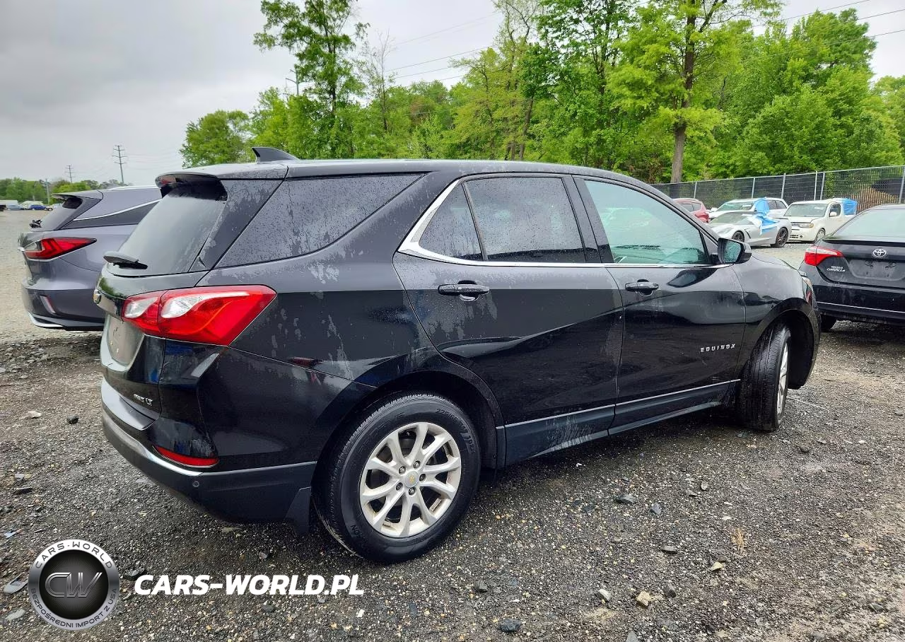 2018 Chevrolet Equinox Lt VIN:2GNAXSEV5J6347629 - 3