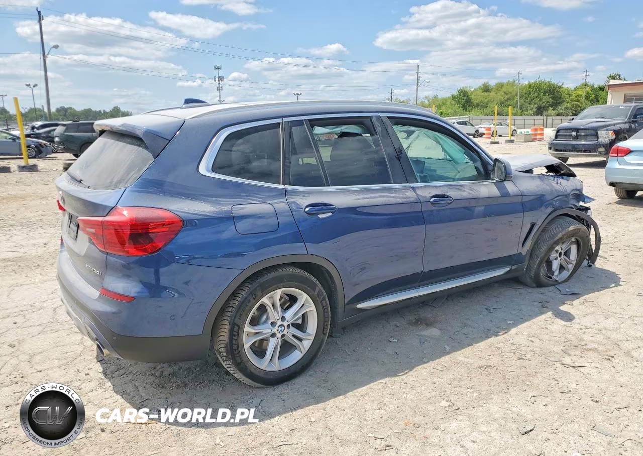 2019 BMW X3 xDrive30I VIN:5UXTR9C55KLD94032 - 3