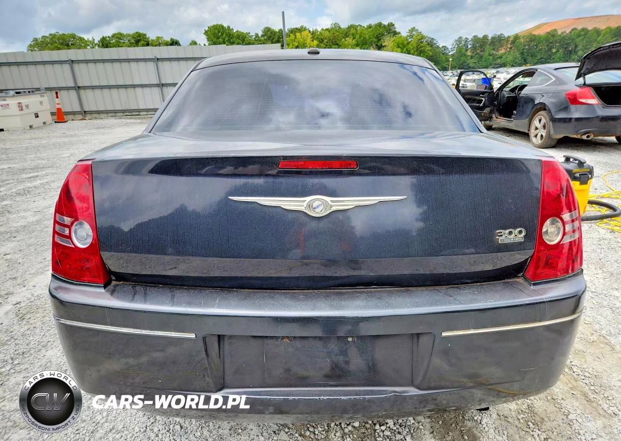 2010 Chrysler 300 Touring VIN:2C3CA5CV6AH164935 - 6