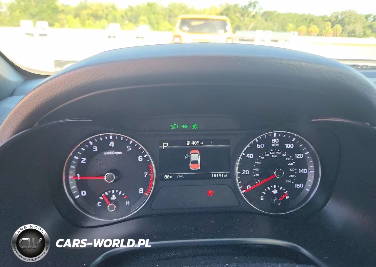 2023 Kia Forte Gt Line VIN:3KPF54AD6PE658590 - 9