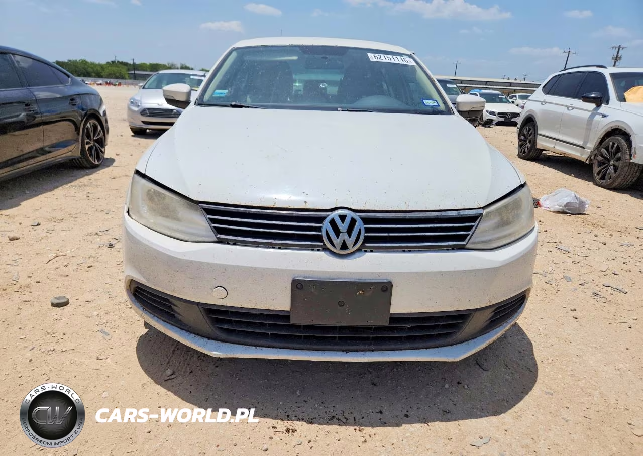 2012 Volkswagen Jetta Tdi VIN:3VW3L7AJ9CM404966 - 5