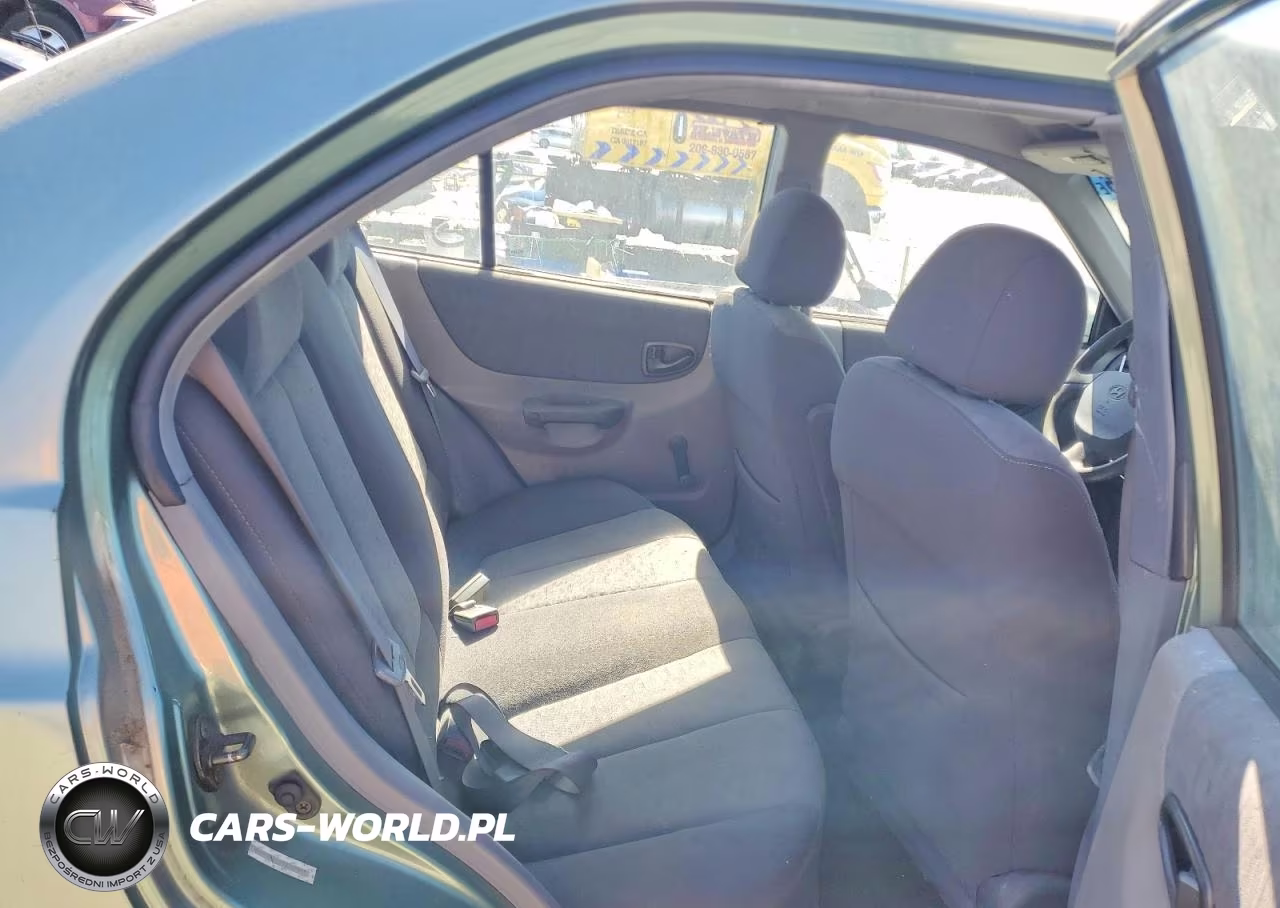 2003 Hyundai Accent Gl VIN:KMHCG45C73U457867 - 10