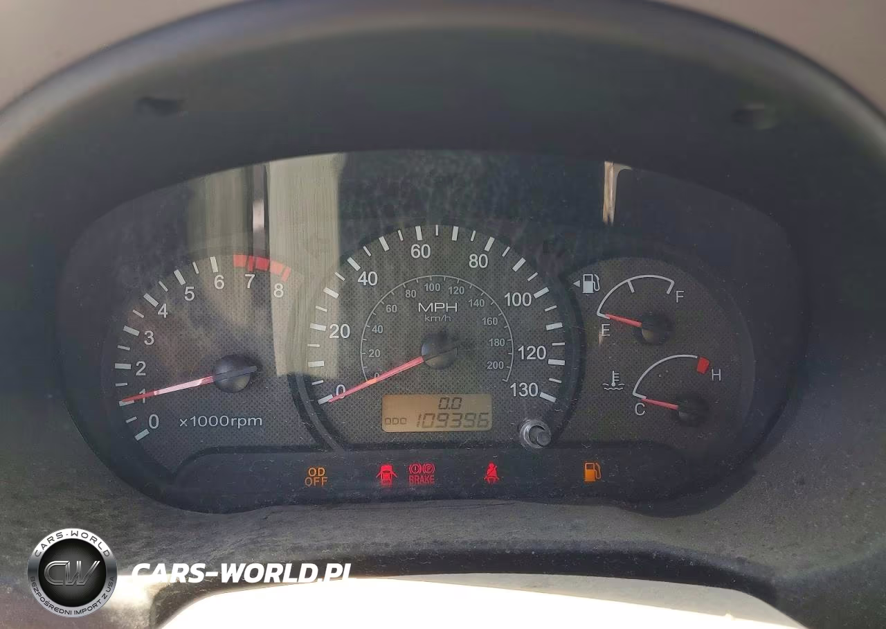2003 Hyundai Accent Gl VIN:KMHCG45C73U457867 - 9