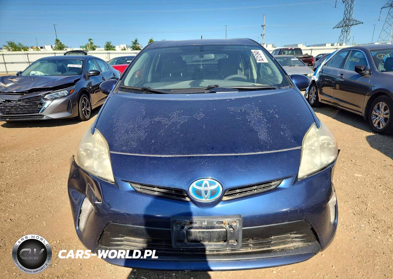 2012 Toyota Prius Two VIN:JTDKN3DU6C1558409 - 5
