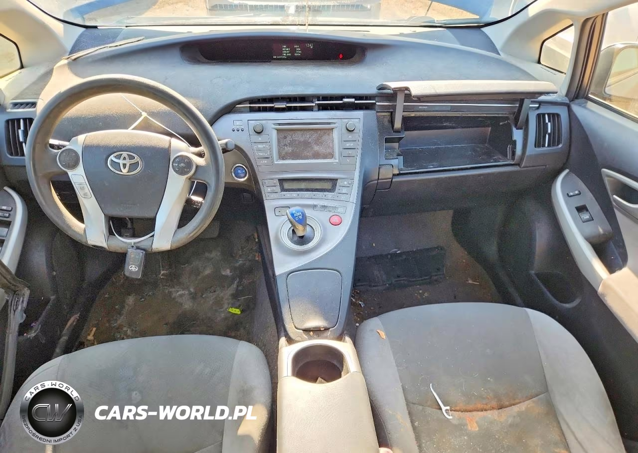 2012 Toyota Prius Two VIN:JTDKN3DU6C1558409 - 8