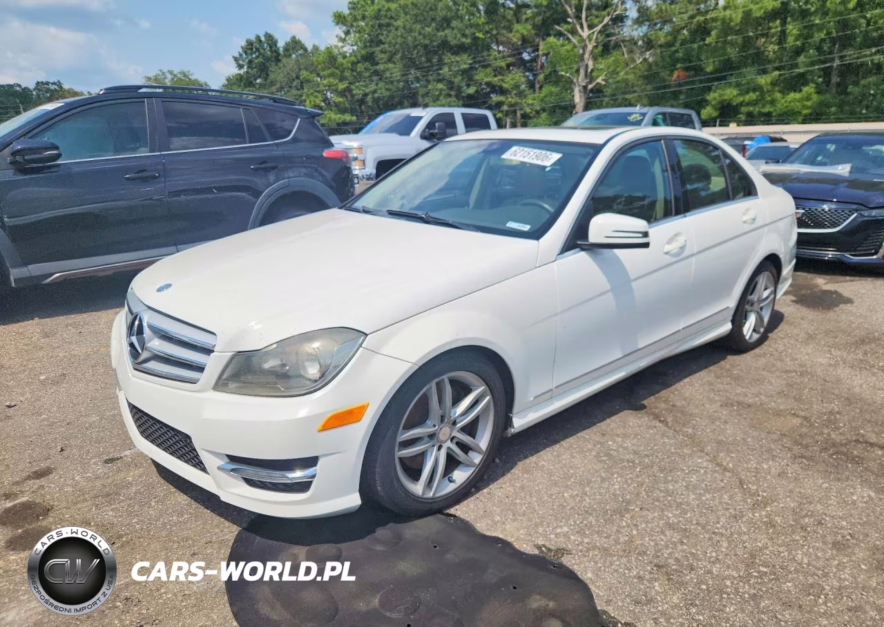 2013 Mercedes-Benz C 300 4Matic VIN:WDDGF8AB9DR253725 - 1