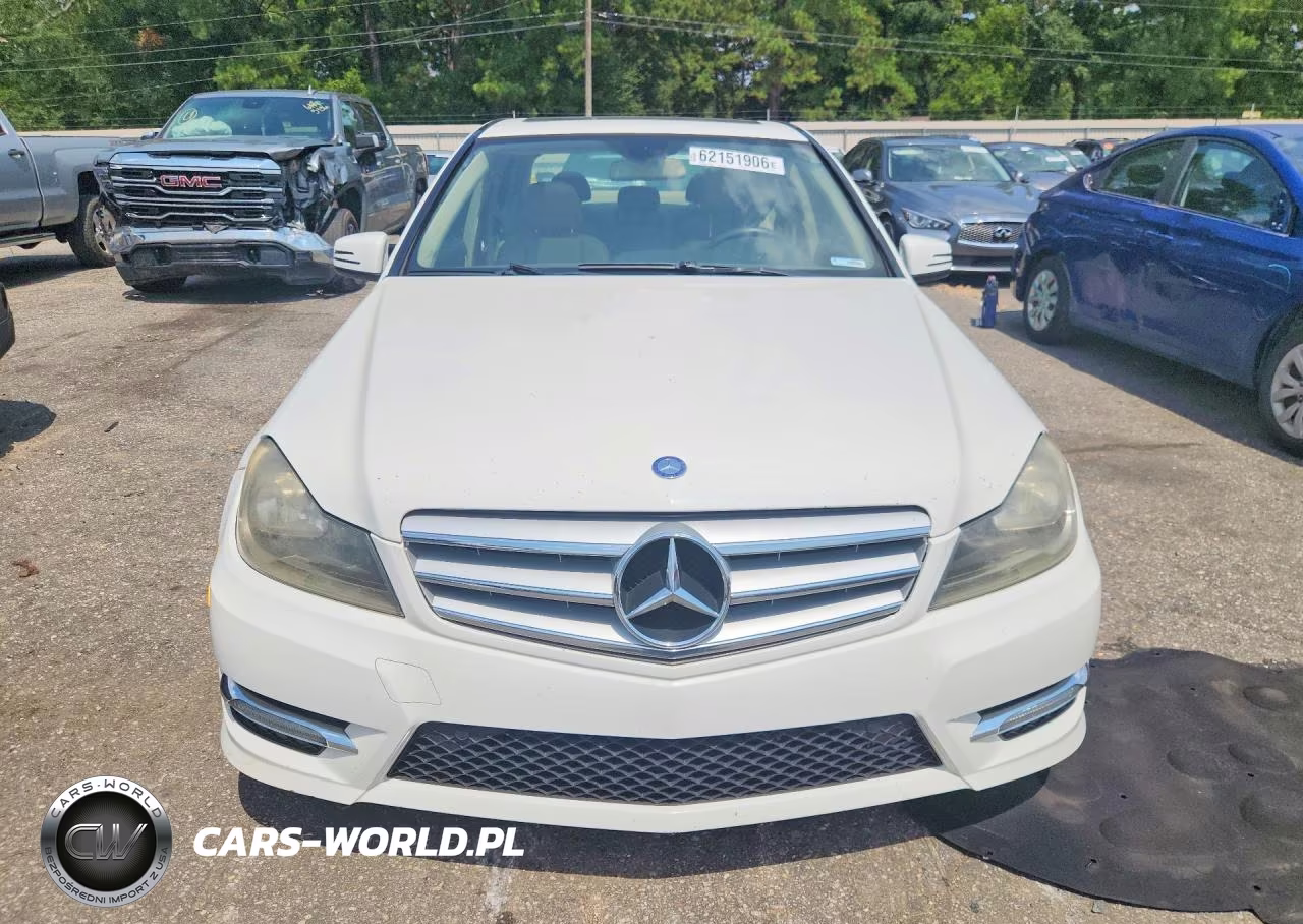 2013 Mercedes-Benz C 300 4Matic VIN:WDDGF8AB9DR253725 - 5