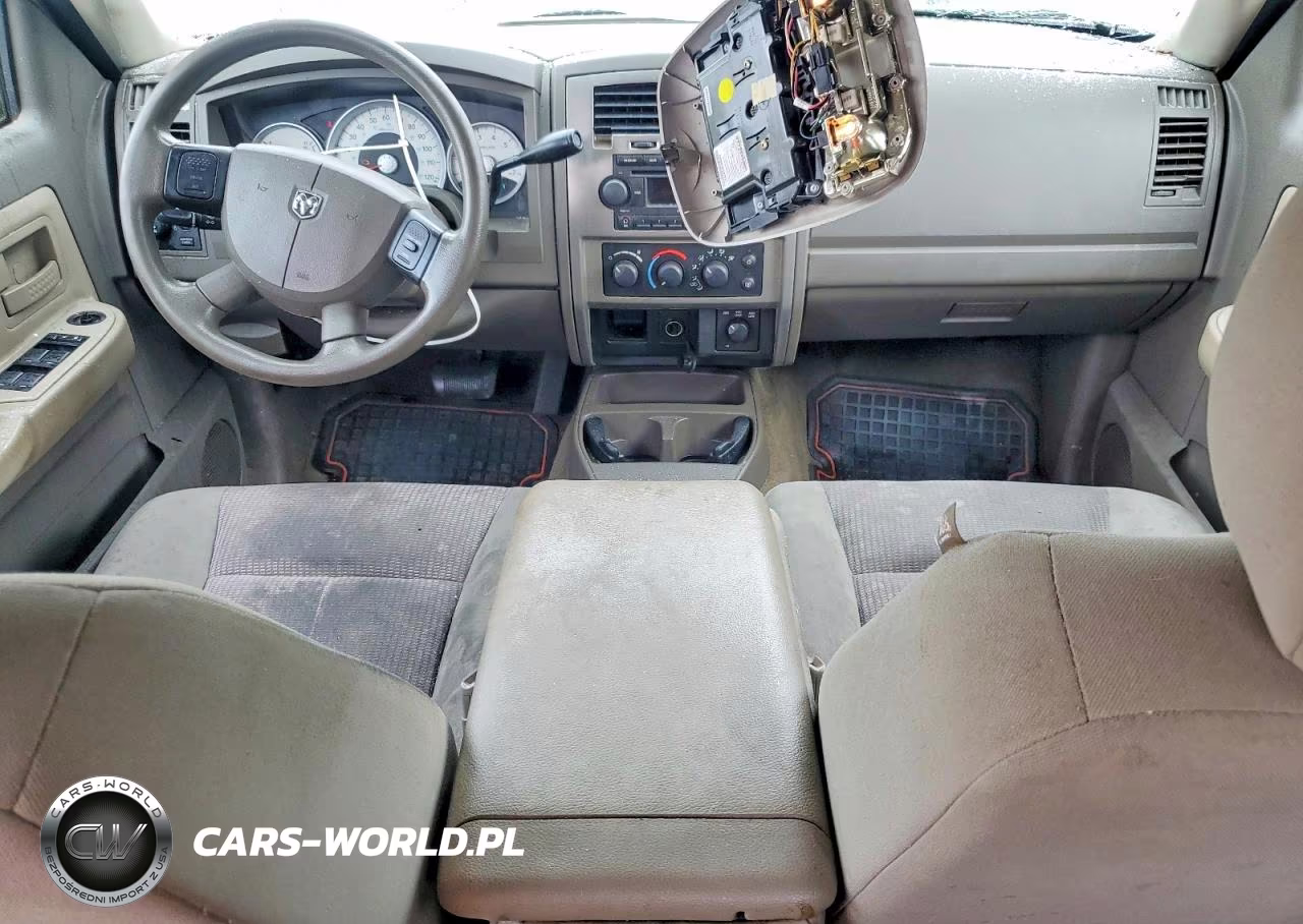 2007 Dodge Dakota Quad Slt VIN:1D7HW48N17S118619 - 8
