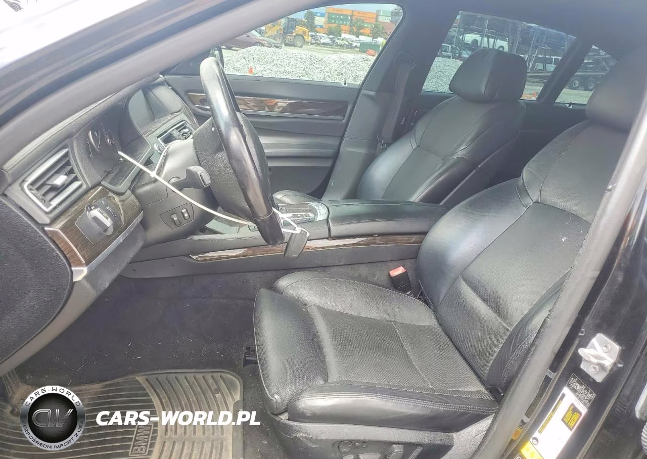 2012 BMW 750 Xi VIN:WBAKC6C56CC395747 - 7