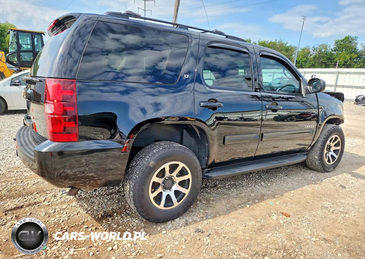 2014 Chevrolet Tahoe K1500 Lt VIN:1GNSKBE03ER204289 - 3