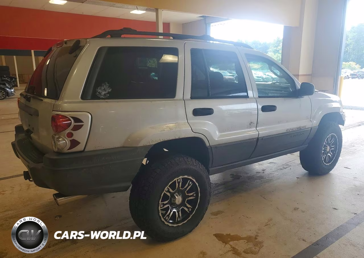 2004 Jeep Grand Cherokee Laredo VIN:1J4GW48S74C133881 - 3