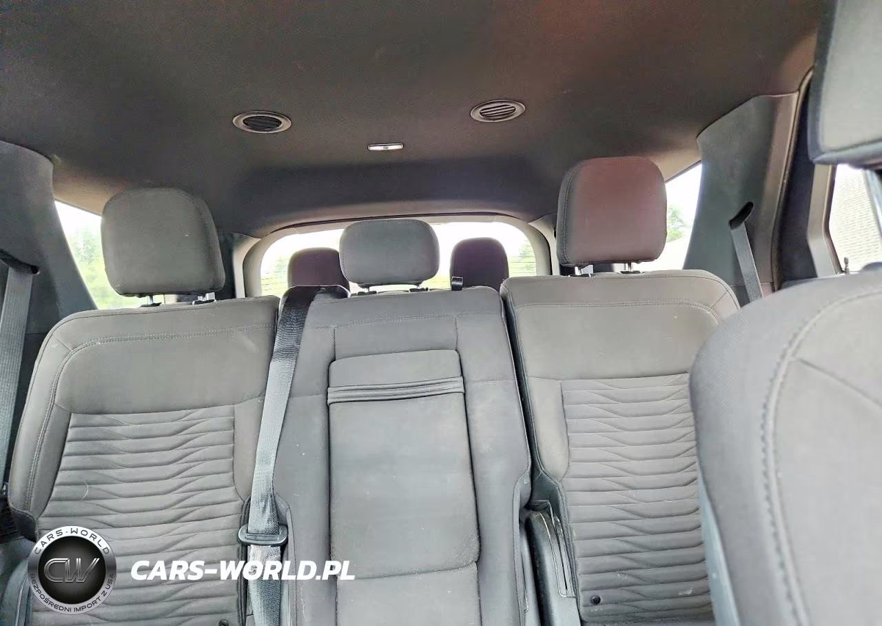 2020 Ford Explorer Xlt VIN:1FMSK8DH5LGB24628 - 10