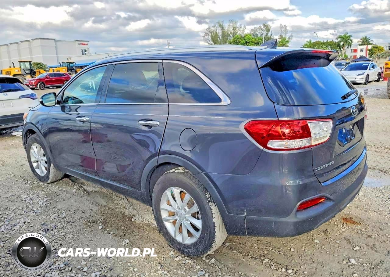 2018 Kia Sorento Lx VIN:5XYPG4A38JG344438 - 2