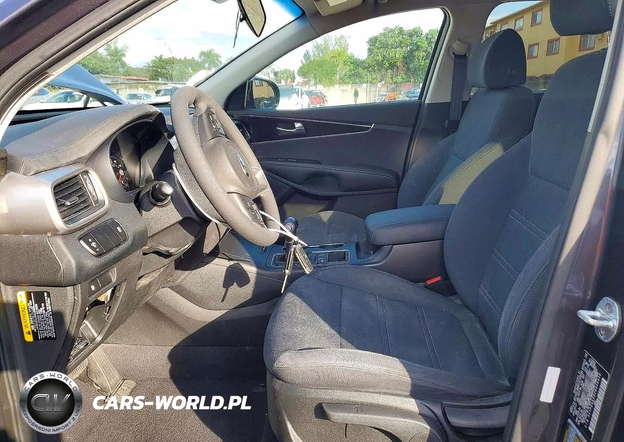 2018 Kia Sorento Lx VIN:5XYPG4A38JG344438 - 7