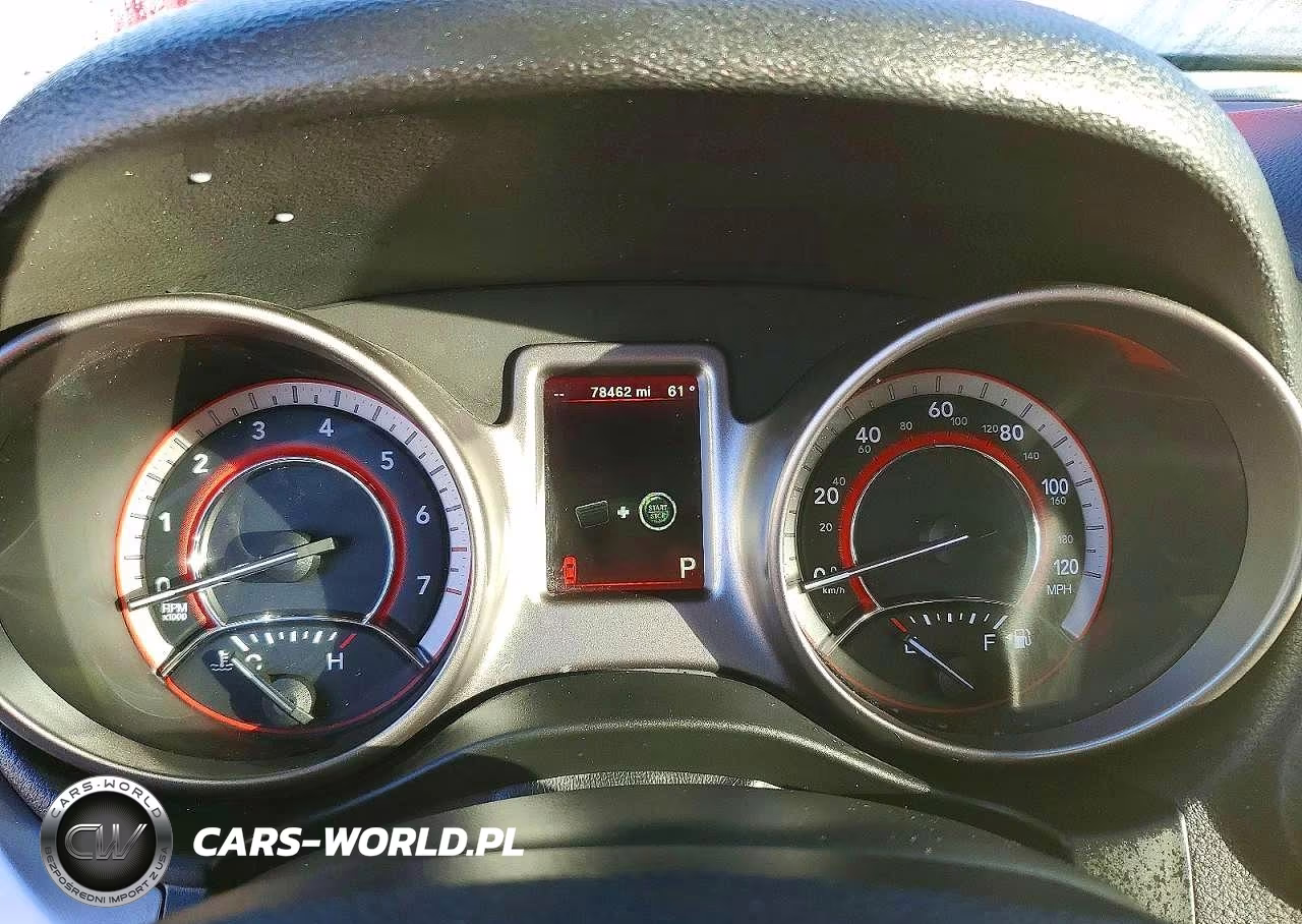 2018 Dodge Journey Crossroad VIN:3C4PDCGBXJT252063 - 9