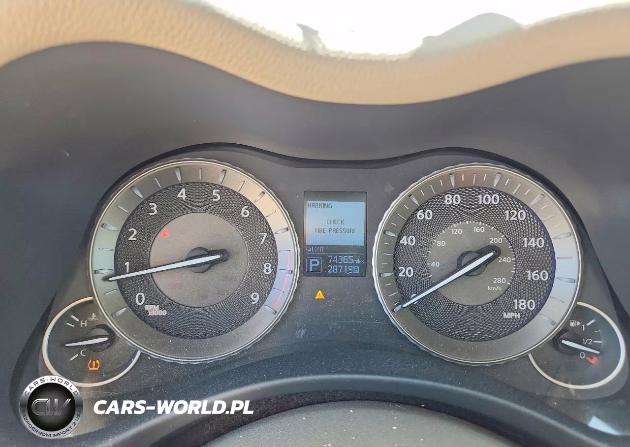 2015 Infiniti Q70 3.7 VIN:JN1BY1AR1FM562143 - 9