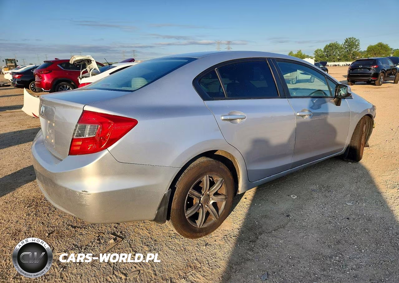 2012 Honda Civic Lx VIN:19XFB2F5XCE055523 - 3