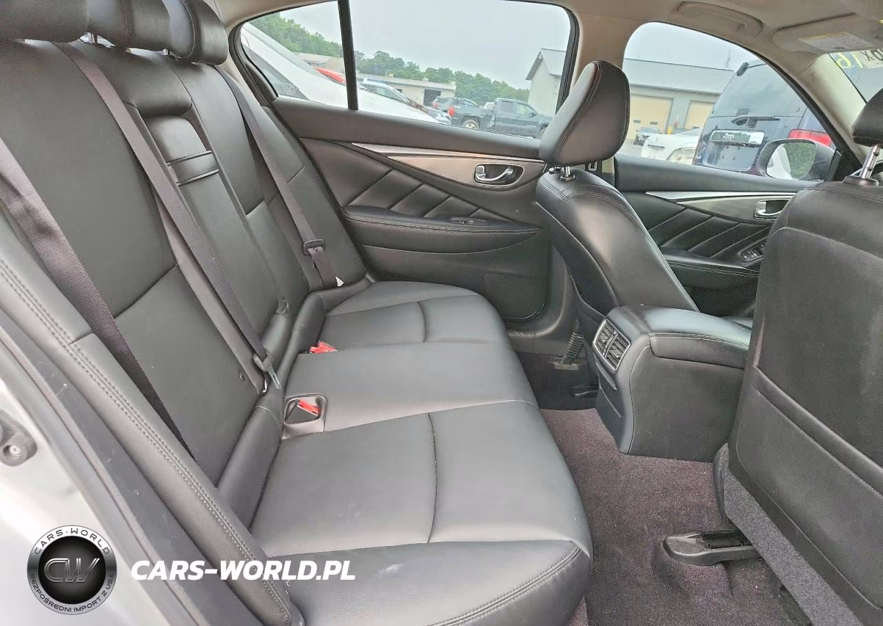 2015 Infiniti Q50 Premium VIN:JN1BV7AR3FM408075 - 10