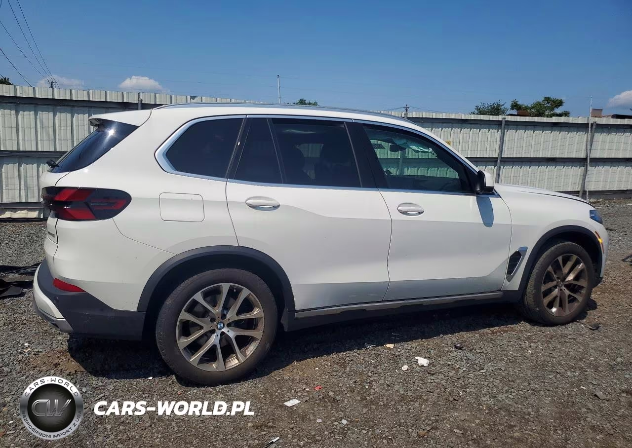 2024 BMW X5 xDrive40I VIN:5UX23EU02R9V02653 - 3