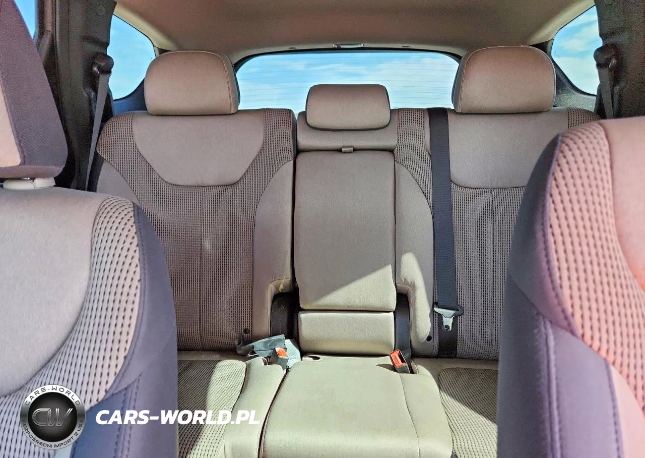 2019 Hyundai Santa Fe Se VIN:5NMS23AD3KH132792 - 10