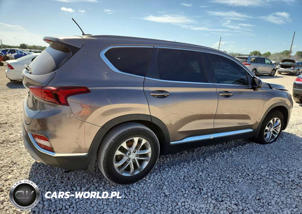 2019 Hyundai Santa Fe Se VIN:5NMS23AD3KH132792 - 3