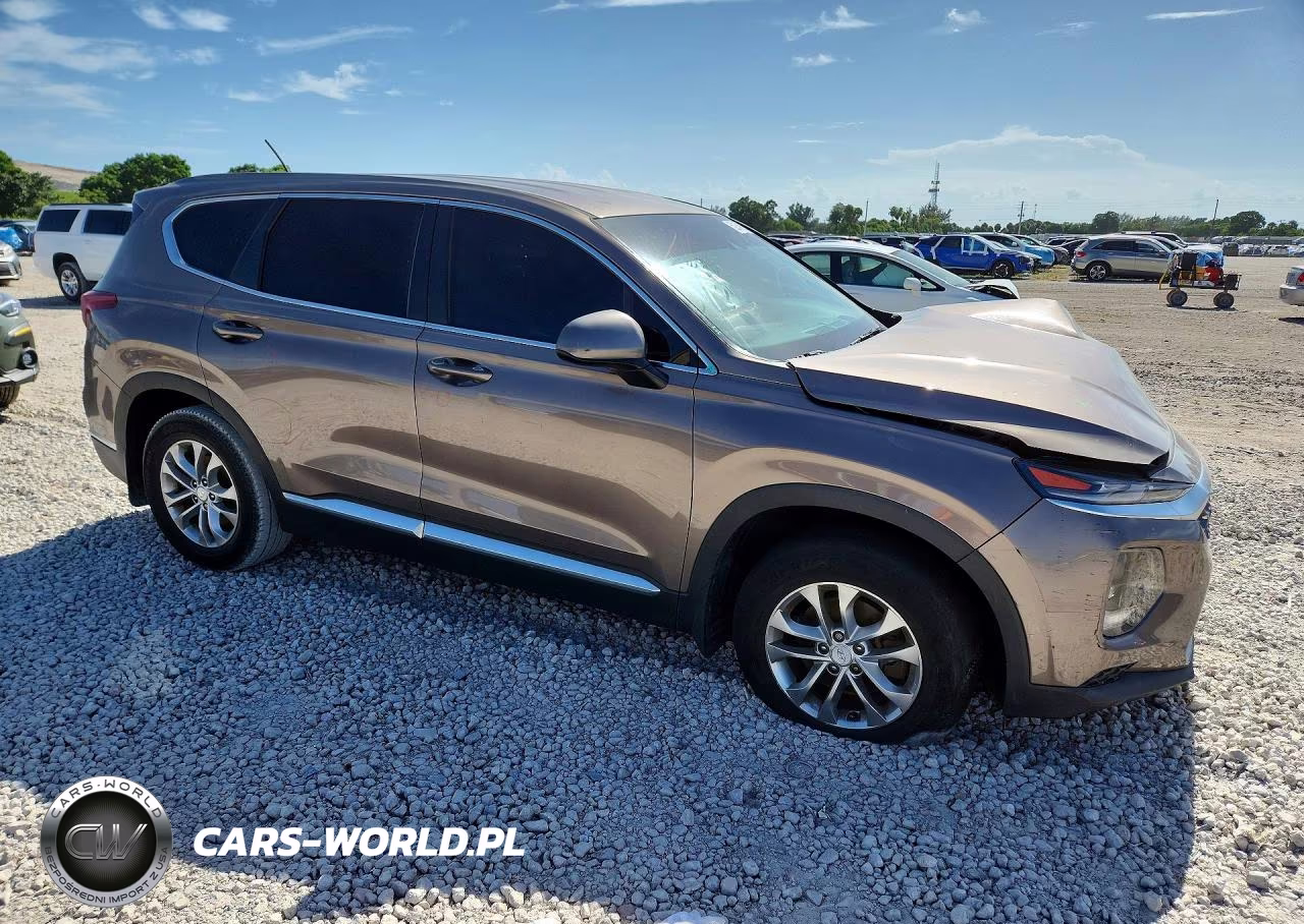 2019 Hyundai Santa Fe Se VIN:5NMS23AD3KH132792 - 4