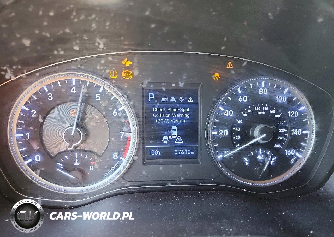 2019 Hyundai Santa Fe Se VIN:5NMS23AD3KH132792 - 9