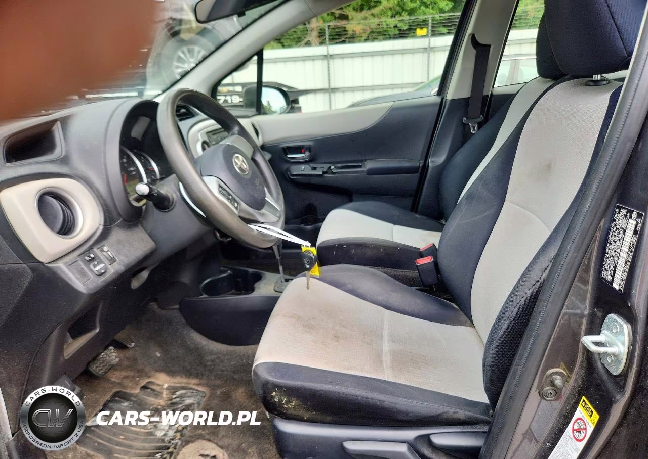 2012 Toyota Yaris 5-Door Le VIN:JTDKTUD30CD538142 - 7